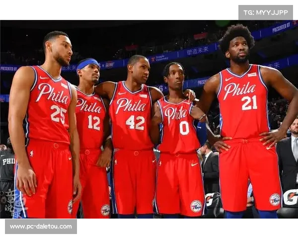 曼联更衣室氛围积极 团建活动助力球队默契提升